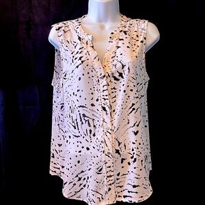 Apt. 9 Sleeveless Black & White Button Front Blouse Size Medium